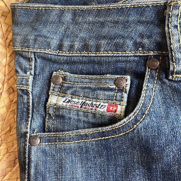 DIESEL jeans low waisted straight fit - Picture 2 of 8